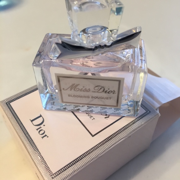 Miss Dior Accessories - Miss Dior Blooming Bouquet Tiny Size